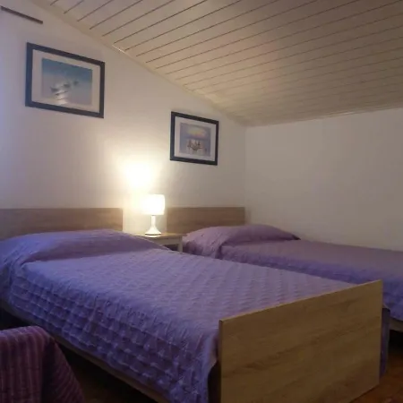 Gizdić * Trogir
